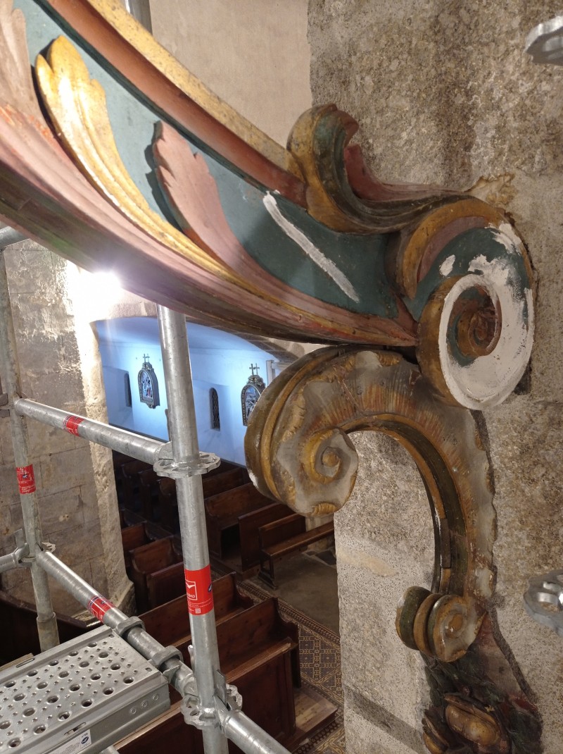 Atelier Giordani - Conservation - Restauration
Edifice – Mobilier - Sculpture – Objets d’art – Moulage –
Pierre, bois métal, polychromie et dorure - Restauration de la poutre de gloire - Bois sculpté et polychrome - - Dépoussiérage
- Traitements
- Révision des assemblages
- Reprise des fixations
- Comblement des lacunes
- Allègement des repeints 
- Réintégration colorées et harmonisation