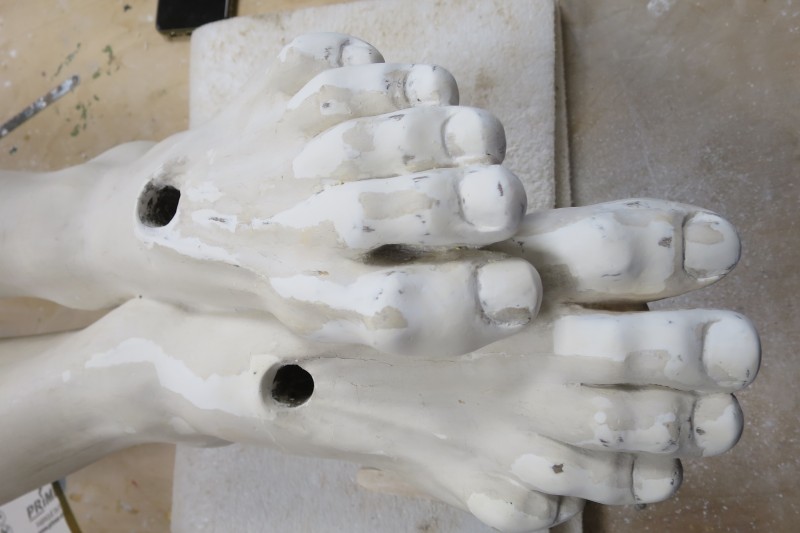 Atelier Giordani - Conservation - Restauration
Edifice – Mobilier - Sculpture – Objets d’art – Moulage –
Pierre, bois métal, polychromie et dorure - Christ en croix de la Cathédrale Notre Dame - Bois polychrome - Nettoyage et refixage polychromie en concomitance
Purge et passivation des éléments ferreux corrodés
Consolidation des systèmes d’assemblages
Réintégration des éléments déchus et/ou mobiles
Comblement des manques et fissurations
Masticage des lacunes de surface
Réintégration colorée et harmonisation
Dépose et repose