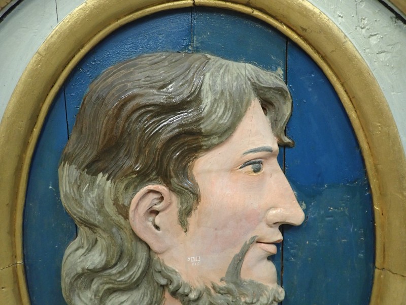 Atelier Giordani - Conservation - Restauration
Edifice – Mobilier - Sculpture – Objets d’art – Moulage –
Pierre, bois métal, polychromie et dorure - Conservation-restauration – Retable majeur - Bois peint - OPÉRATIONS RÉALISÉES
-	Dépose, transfert et dépoussiérage
-	Traitement insecticide curatif et consolidation des bois 
-	Révision et consolidation des assemblages
-	Restitution et compléments des éléments manquants
-	Greffes
-	Nettoyage et fixage
-	Masticages, réintégrations colorées, 
dorure à la mixtion et mises en cire
- Transfert et repose