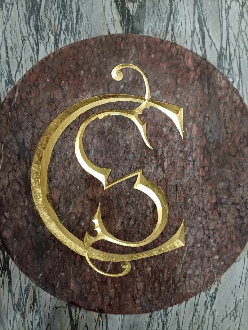 Atelier Giordani - Conservation - Restauration
Edifice – Mobilier - Sculpture – Objets d’art – Moulage –
Pierre, bois métal, polychromie et dorure - Conservation restauration retable St Joseph de la Basilique Notre-Dame - Bois - Marbre - Dorure - - Dépose-repose et transfert en atelier des ornements pour interventions
- Traitement insecticide des ornements bois
- Dépoussiérage soigneux
- Consolidation chimique du bois
- Nettoyage au TAC
- Passivation des éléments ferreux
- Vérification des systèmes d'assemblages
- Restitutions par goujonnage et collage des éléments mobiles et éléments modelés
- Comblements des manques et lacunes
- Masticage des lacunes de surfaces
- Réintégration colorées ponctuelles
- Dorures à la mixtion
