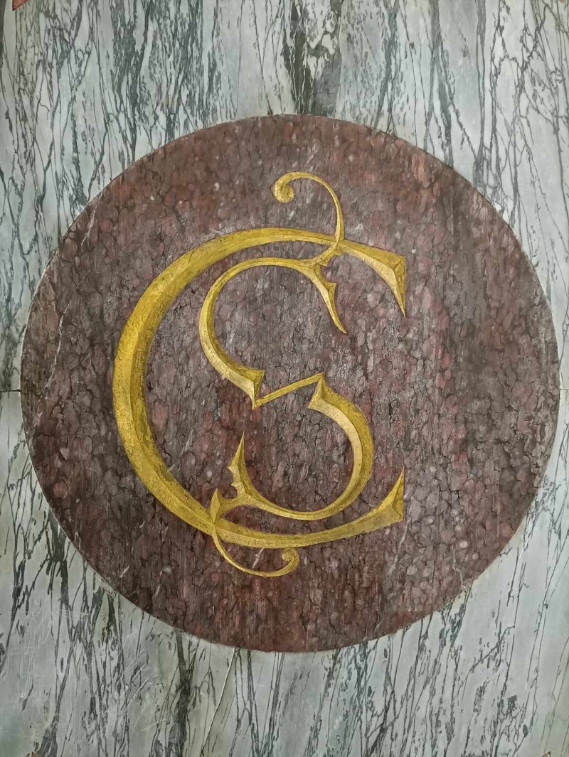 Atelier Giordani - Conservation - Restauration
Edifice – Mobilier - Sculpture – Objets d’art – Moulage –
Pierre, bois métal, polychromie et dorure - Conservation restauration retable St Joseph de la Basilique Notre-Dame - Bois - Marbre - Dorure - - Dépose-repose et transfert en atelier des ornements pour interventions
- Traitement insecticide des ornements bois
- Dépoussiérage soigneux
- Consolidation chimique du bois
- Nettoyage au TAC
- Passivation des éléments ferreux
- Vérification des systèmes d'assemblages
- Restitutions par goujonnage et collage des éléments mobiles et éléments modelés
- Comblements des manques et lacunes
- Masticage des lacunes de surfaces
- Réintégration colorées ponctuelles
- Dorures à la mixtion