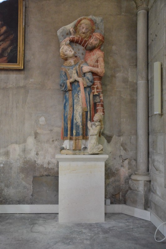 Atelier Giordani - Conservation - Restauration
Edifice – Mobilier - Sculpture – Objets d’art – Moulage –
Pierre, bois métal, polychromie et dorure - Restauration de deux statues de l’église de Saint-Etienne - Restauration de deux statues retrouvées enfouies dans la terre dans l’église Saint-Etienne de Mareil Marly - OPÉRATIONS RÉALISÉES : 

- Nettoyage et élimination minutieuse des dépôts de terre dus à l’enfouissement. 
- Fixage de la polychromie écaillante. 
- Élimination des anciennes tiges métalliques oxydées servant originellement de liaisonnement. 
- Élimination d’efflorescence de plâtre sur la statue de Saint Etienne. Assemblage des fragments, comblements des lacunes du support et ragréages.
- Dégagement de la polychromie par clivage au scalpel sous lunettes binoculaires après la réalisation d’études stratigraphiques préalables, réintégrations colorées et retouches.
- Réalisation de socle peint en ton pierre pour la présentation des statues et repose sécurisée de celles-ci à leur nouvel emplacement au sein de l’église.