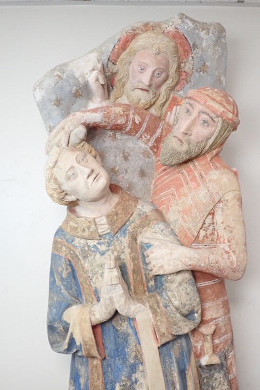 Atelier Giordani - Conservation - Restauration
Edifice – Mobilier - Sculpture – Objets d’art – Moulage –
Pierre, bois métal, polychromie et dorure - Restauration de deux statues de l’église de Saint-Etienne - Restauration de deux statues retrouvées enfouies dans la terre dans l’église Saint-Etienne de Mareil Marly - OPÉRATIONS RÉALISÉES : 

- Nettoyage et élimination minutieuse des dépôts de terre dus à l’enfouissement. 
- Fixage de la polychromie écaillante. 
- Élimination des anciennes tiges métalliques oxydées servant originellement de liaisonnement. 
- Élimination d’efflorescence de plâtre sur la statue de Saint Etienne. Assemblage des fragments, comblements des lacunes du support et ragréages.
- Dégagement de la polychromie par clivage au scalpel sous lunettes binoculaires après la réalisation d’études stratigraphiques préalables, réintégrations colorées et retouches.
- Réalisation de socle peint en ton pierre pour la présentation des statues et repose sécurisée de celles-ci à leur nouvel emplacement au sein de l’église.