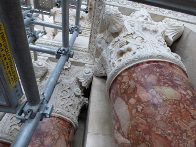 Atelier Giordani - Conservation - Restauration
Edifice – Mobilier - Sculpture – Objets d’art – Moulage –
Pierre, bois métal, polychromie et dorure - Restauration de la travée centrale et du porche de la façade sud - Pierre, marbre et dorure - - Consolidation chimique de la pierre
- Nettoyage par micro gommage
- Traitement des marbres
- Purges, comblement et ragréages 
- Dorure à la feuille d'or
- Patine d'harmonisation