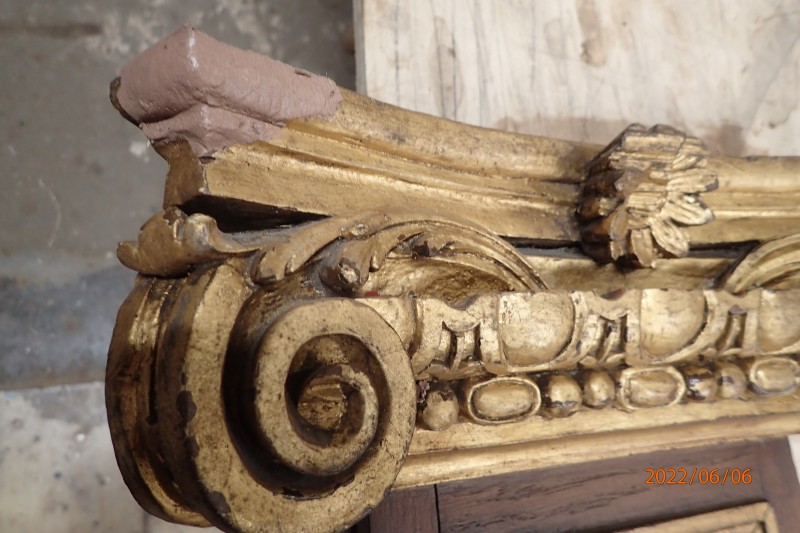 Atelier Giordani - Conservation - Restauration
Edifice – Mobilier - Sculpture – Objets d’art – Moulage –
Pierre, bois métal, polychromie et dorure - Restauration des 2 retables latéraux en pendant de l'Eglise Notre Dame de la Gloriette - Bois polychrome et dorure - - Dépose et conditionnement
- Dépoussiérage sous aspiration contrôlée
- Traitement insecticide
- Traitement antifongique
- Purge et consolidation des boiseries
- Greffes de bois et renforts
- révision des systèmes d'assemblages 
- Nettoyage
- Comblement des lacunes de surfaces
- Masticage des lacunes
- Réintégration colorées
- Dorure à la mixtion
- Vernissage de protection