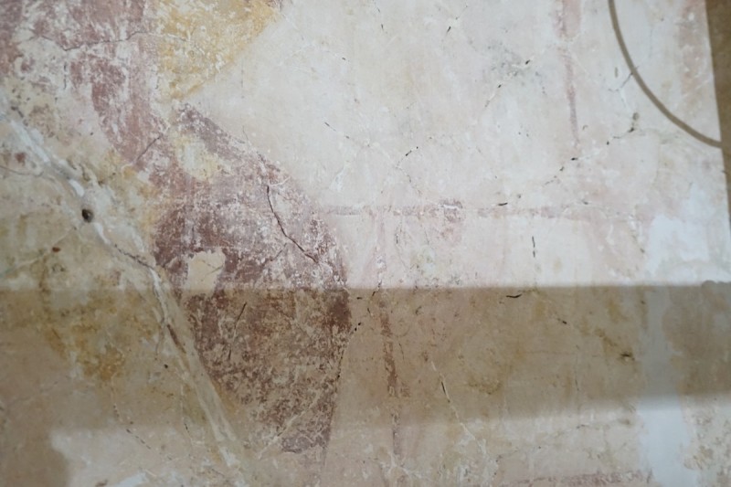 Atelier Giordani - Conservation - Restauration
Edifice – Mobilier - Sculpture – Objets d’art – Moulage –
Pierre, bois métal, polychromie et dorure - Restauration de la voûte et des décors peints -  - Lot 5 : Restauration/conservation d’éléments architecturaux, de décors polychromes, de sculpture

OPÉRATIONS RÉALISÉES
Tranche conditionnelle 2

Voûte de la nef :
-	Dépoussiérage 
-	Mise en teinte des greffes et des parties neuves et reprise du décor de fleur de lys par glacis acrylique 
-	Dépoussiérage de la poutre de gloire par technique croisée de brossage et d’aspiration

Élévation de la nef :
-	Dégagement des enduits pour mettre au jour les décors anciens conservés
-	Encapsulage des zones de peinture au plomb non dégagées
-	Consolidation des zones soufflées par infiltration de mortier et comblement des fissures des lacunes
-	Consolidation des zones pulvérulentes.
-	Sur les zones non dégagées : application d’une couche de fond à la chaux et animation et glacis acrylique et harmonisation des bouchages anciens
- Sur les zones de décors ancien : retouches colorées pour améliorer la lisibilité