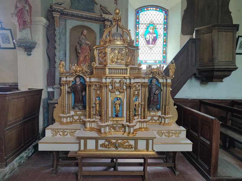 Atelier Giordani - Conservation - Restauration
Edifice – Mobilier - Sculpture – Objets d’art – Moulage –
Pierre, bois métal, polychromie et dorure - Restauration du tabernacle de l'Eglise Saint Martin - Bois polychrome et dorure - - Refixage de polychromie
- Dépoussiérage sous aspiration contrôlée
- Nettoyage de la polychromie et des dorures
- Masticage des lacunes de surface
- Réintégration colorée
- Dorure à la mixtion
- Vernissage de protection