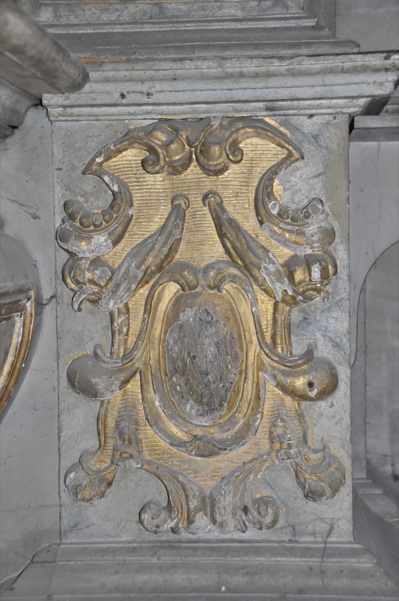 Atelier Giordani - Conservation - Restauration
Edifice – Mobilier - Sculpture – Objets d’art – Moulage –
Pierre, bois métal, polychromie et dorure - Restauration du retable de la chapelle Saint-Martin des Vicaires - Bois polychrome et doré 
(dorure à la détrempe) - OPÉRATIONS RÉALISÉES
Travaux de menuiserie et traitement 
de conservation/restauration

- Anoxie dynamique 
- Consolidation 
- Refixage 
- Comblements  
- Réintégration colorée 

Dorure, dépose et remontage assurés par l’entreprise