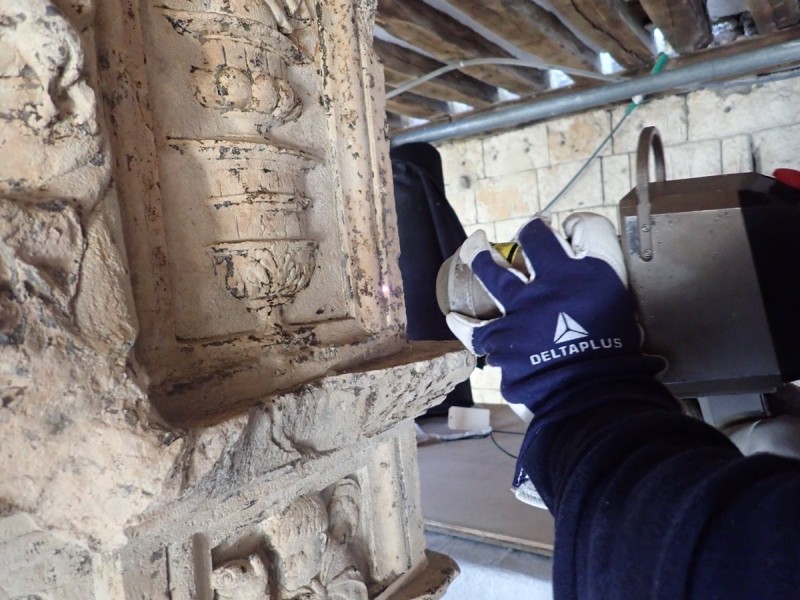 Atelier Giordani - Conservation - Restauration
Edifice – Mobilier - Sculpture – Objets d’art – Moulage –
Pierre, bois métal, polychromie et dorure - Restauration des éléments en bois sculpté et des colonnes et dalles gravées en pierre - Bois sculpté et pierre - OPÉRATIONS RÉALISÉES
Bois sculpté :
- Dépose partielle 
- Traitement insecticide curatif et préventif
- Renfort et doublage
- Greffes de sculptures, pose de flipots
- Bouchage
- Retouche
- Protection finale