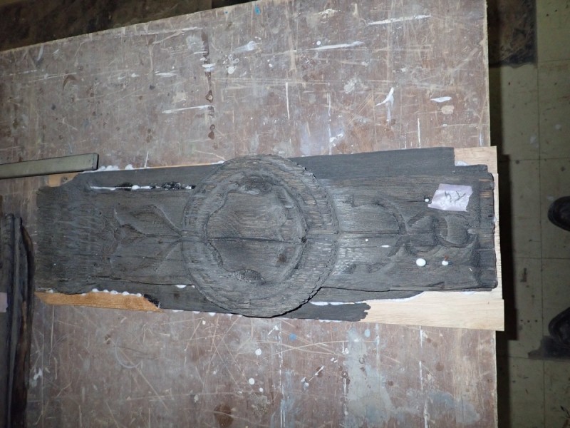 Atelier Giordani - Conservation - Restauration
Edifice – Mobilier - Sculpture – Objets d’art – Moulage –
Pierre, bois métal, polychromie et dorure - Restauration des éléments en bois sculpté et des colonnes et dalles gravées en pierre - Bois sculpté et pierre - OPÉRATIONS RÉALISÉES
Bois sculpté :
- Dépose partielle 
- Traitement insecticide curatif et préventif
- Renfort et doublage
- Greffes de sculptures, pose de flipots
- Bouchage
- Retouche
- Protection finale