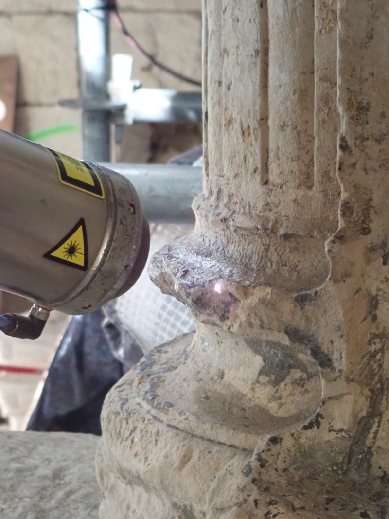 Atelier Giordani - Conservation - Restauration
Edifice – Mobilier - Sculpture – Objets d’art – Moulage –
Pierre, bois métal, polychromie et dorure - Restauration des éléments en bois sculpté et des colonnes et dalles gravées en pierre - Bois sculpté et pierre - OPÉRATIONS RÉALISÉES
Bois sculpté :
- Dépose partielle 
- Traitement insecticide curatif et préventif
- Renfort et doublage
- Greffes de sculptures, pose de flipots
- Bouchage
- Retouche
- Protection finale