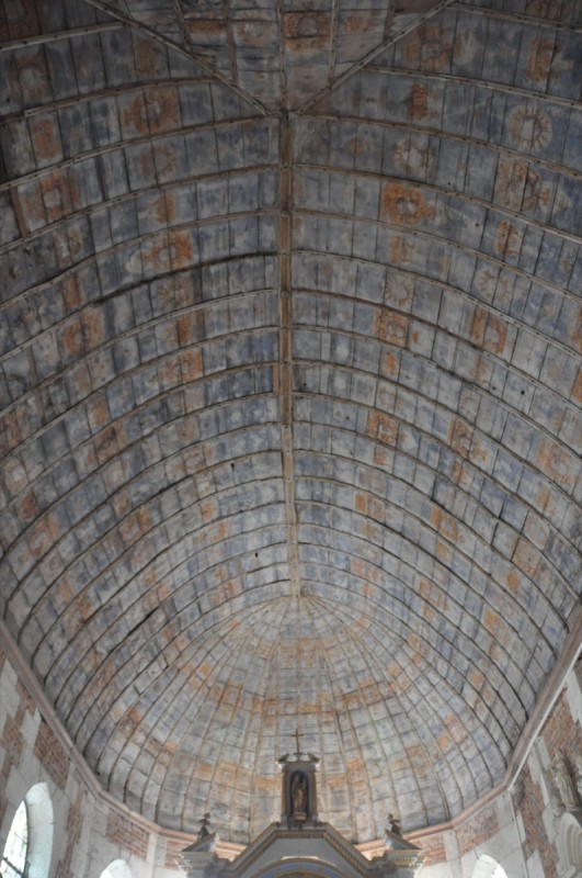 Atelier Giordani - Conservation - Restauration
Edifice – Mobilier - Sculpture – Objets d’art – Moulage –
Pierre, bois métal, polychromie et dorure - Conservation / restauration de la voûte en bois peinte - Voûte peinte avec décor doré - OPÉRATIONS RÉALISÉES
- Échafaudage et dépose de l’ensemble
- Greffes et compléments
- Consolidation des bois
- Dépoussiérage et nettoyage
- Masticage et réintégration minimale
- Harmonisation
- Couche de protection
- Repose