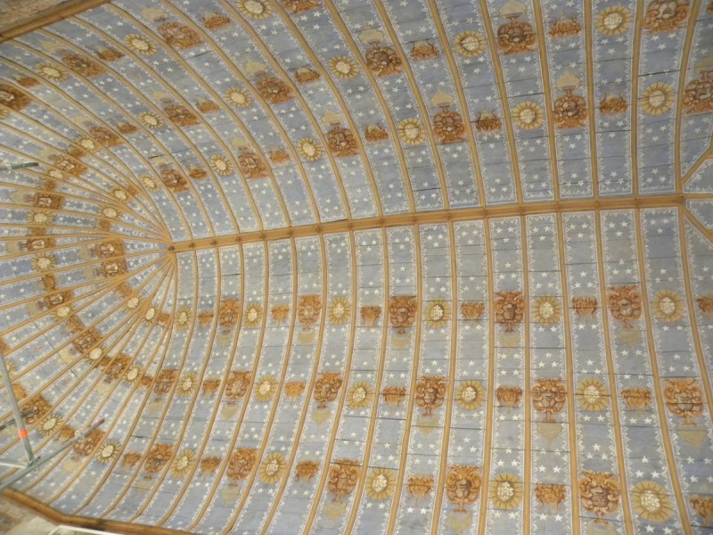 Atelier Giordani - Conservation - Restauration
Edifice – Mobilier - Sculpture – Objets d’art – Moulage –
Pierre, bois métal, polychromie et dorure - Conservation / restauration de la voûte en bois peinte - Voûte peinte avec décor doré - OPÉRATIONS RÉALISÉES
- Échafaudage et dépose de l’ensemble
- Greffes et compléments
- Consolidation des bois
- Dépoussiérage et nettoyage
- Masticage et réintégration minimale
- Harmonisation
- Couche de protection
- Repose