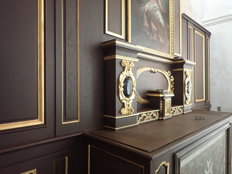 Atelier Giordani - Conservation - Restauration
Edifice – Mobilier - Sculpture – Objets d’art – Moulage –
Pierre, bois métal, polychromie et dorure - Restauration des 2 retables latéraux en pendant de l'Eglise Notre Dame de la Gloriette - Bois polychrome et dorure - - Dépose et conditionnement
- Dépoussiérage sous aspiration contrôlée
- Traitement insecticide
- Traitement antifongique
- Purge et consolidation des boiseries
- Greffes de bois et renforts
- révision des systèmes d'assemblages 
- Nettoyage
- Comblement des lacunes de surfaces
- Masticage des lacunes
- Réintégration colorées
- Dorure à la mixtion
- Vernissage de protection