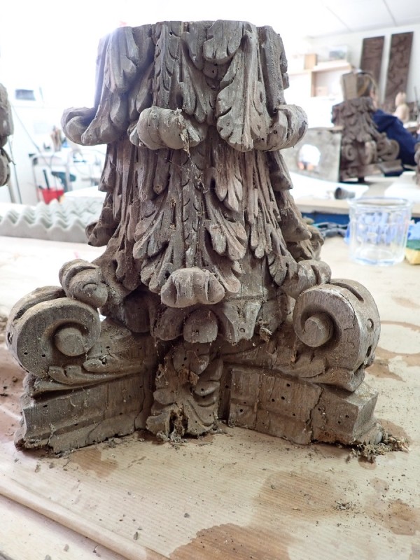 Atelier Giordani - Conservation - Restauration
Edifice – Mobilier - Sculpture – Objets d’art – Moulage –
Pierre, bois métal, polychromie et dorure - Travaux de restauration du mobilier classé de la chapelle -  - OPÉRATIONS RÉALISÉES
LOT 1 Menuiserie-ébénisterie 
LOT 2: Polychromie-statuaire

Trois tranches :

Tranche 1 :
-	Chancel
-	Édicule
-	Retable de la Vierge
-	Colonnes isolées
-	2 bas-reliefs 

Tranche 2 :
-	Maître-autel
-	2 colonnes torses
-	Portes latérales et encadrement

Tranche 3 :
-	Reliquaires, chandeliers, étuis à crosse
-	Statuaire