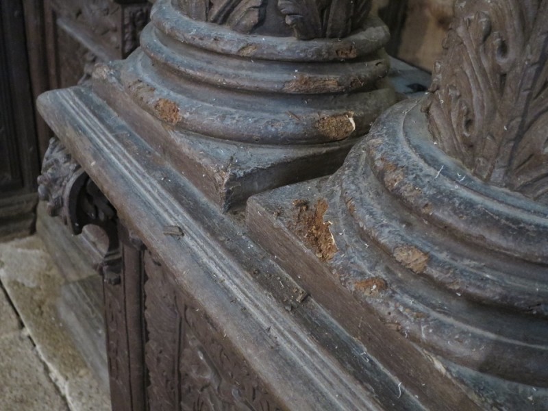 Atelier Giordani - Conservation - Restauration
Edifice – Mobilier - Sculpture – Objets d’art – Moulage –
Pierre, bois métal, polychromie et dorure - Travaux de restauration du mobilier classé de la chapelle -  - OPÉRATIONS RÉALISÉES
LOT 1 Menuiserie-ébénisterie 
LOT 2: Polychromie-statuaire

Trois tranches :

Tranche 1 :
-	Chancel
-	Édicule
-	Retable de la Vierge
-	Colonnes isolées
-	2 bas-reliefs 

Tranche 2 :
-	Maître-autel
-	2 colonnes torses
-	Portes latérales et encadrement

Tranche 3 :
-	Reliquaires, chandeliers, étuis à crosse
-	Statuaire